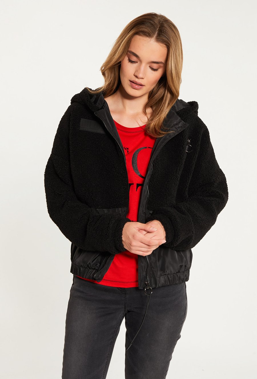 Kurtka z pluszowego materiału