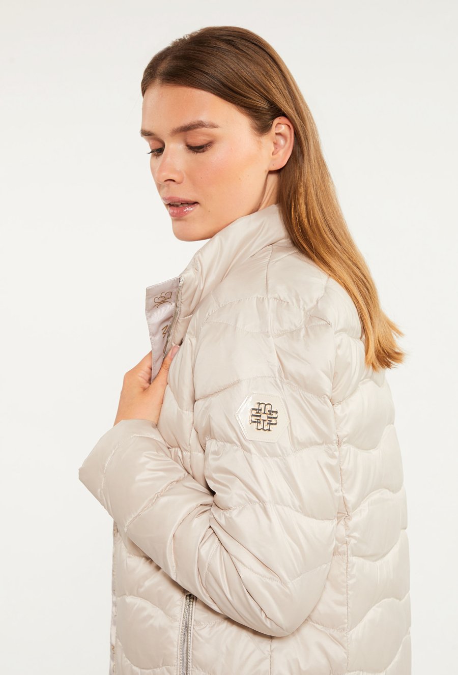 Puchowa kurtka z pikowaniem