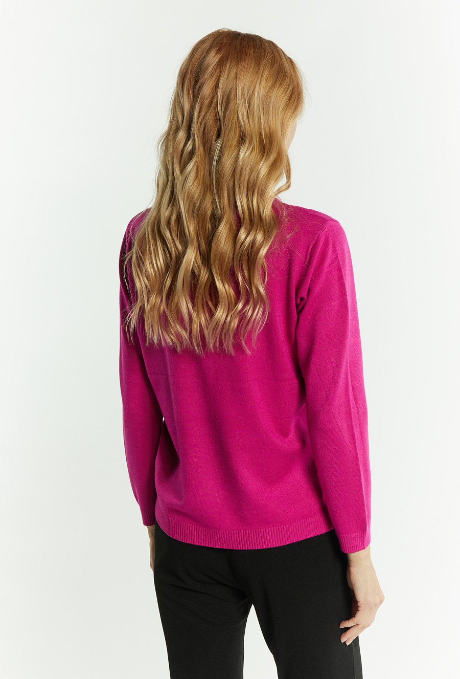 Wiskozowy sweter z dżetami