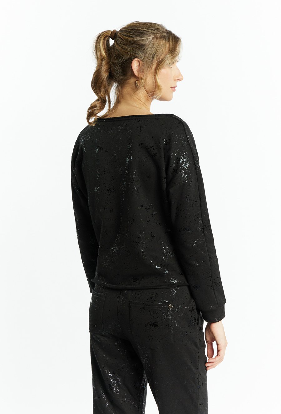 Bluza damska o swobodnym fasonie