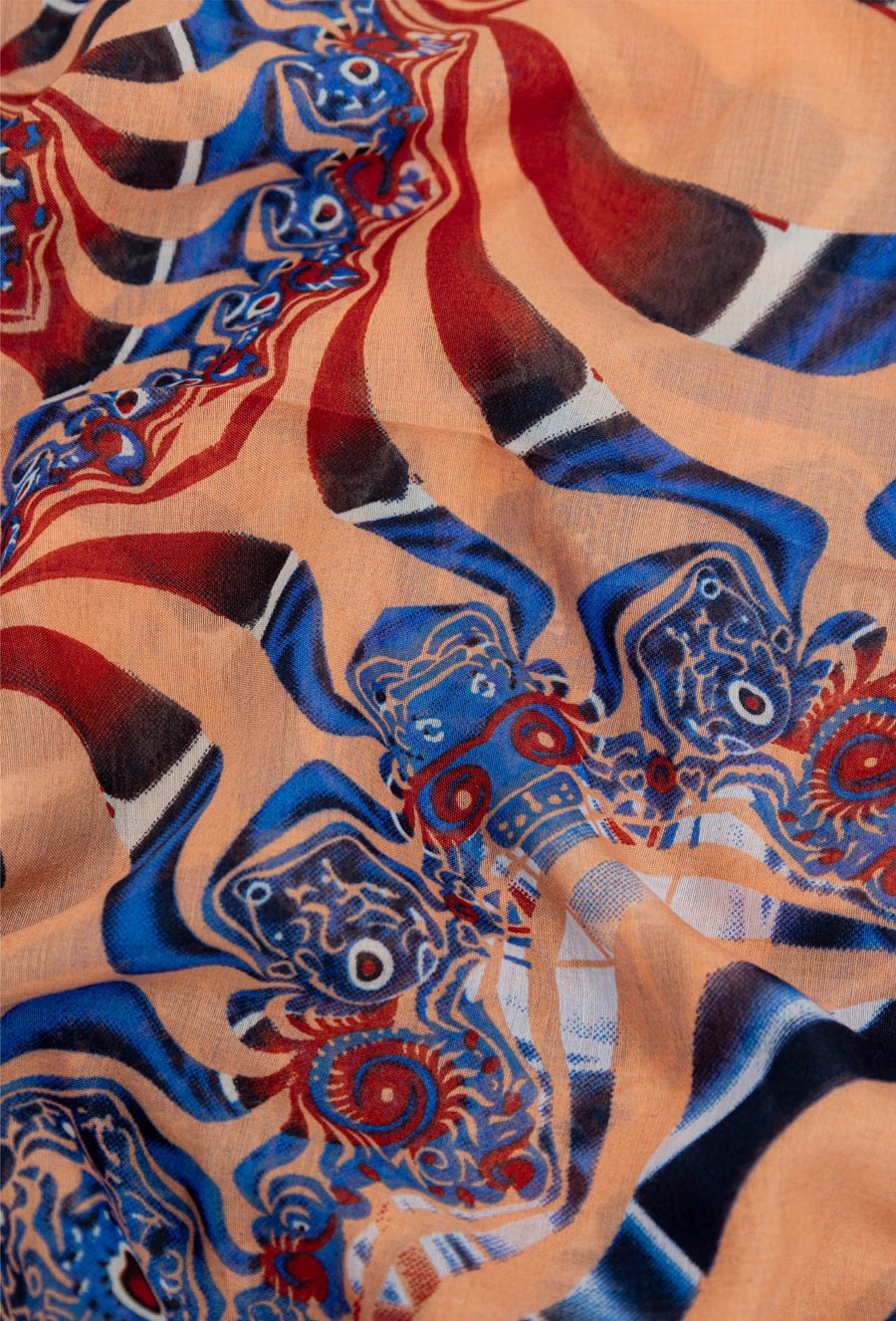 Wzorzysta chusta damska