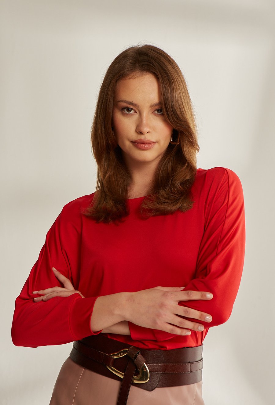 Czerwona gładka bluzka