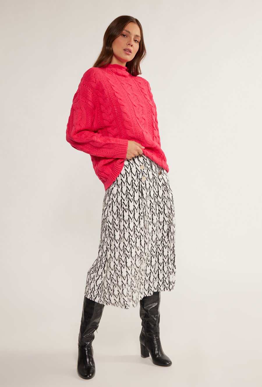 Wzorzysta sp&oacute;dnica midi