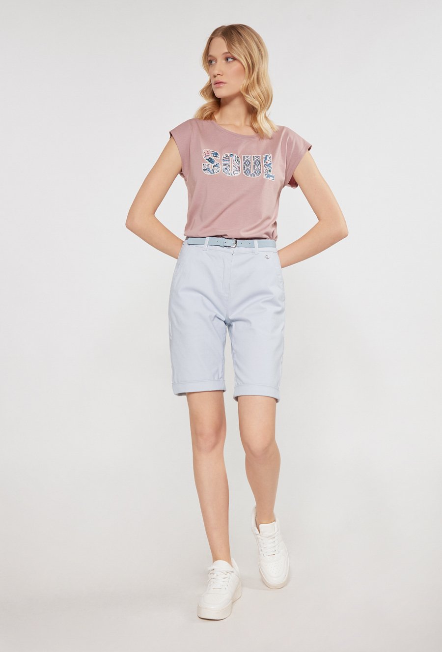 Bawełniane szorty z paskiem