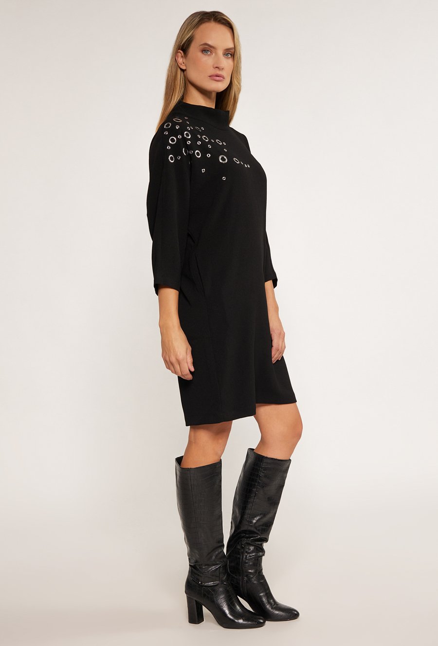 Sukienka o swobodnym fasonie