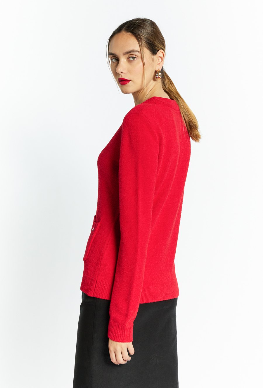 Sweter damski z broszką