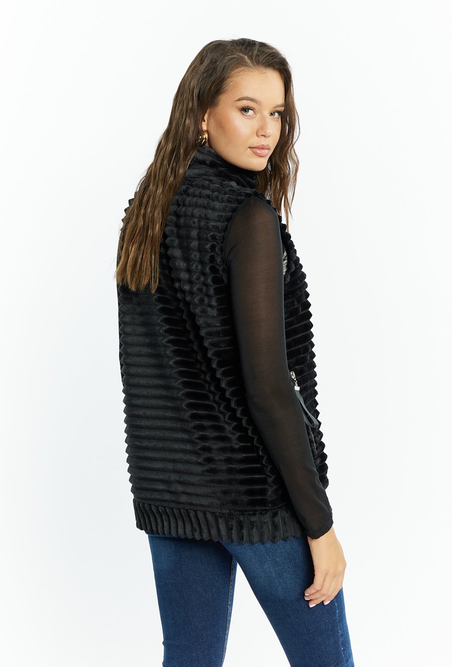 Kamizelka damska z wyższym kołnierzem