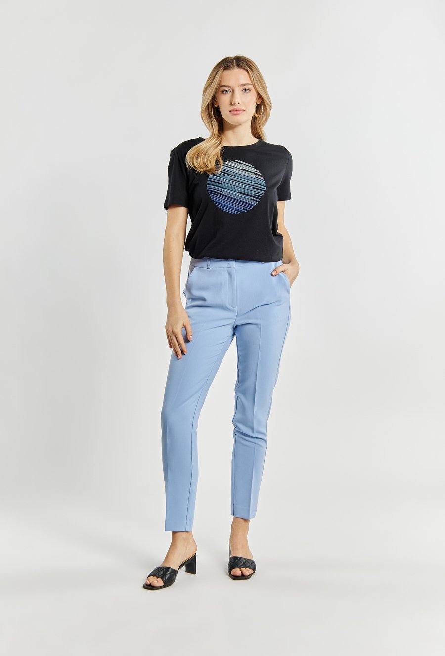 Dzianinowy T-shirt damski