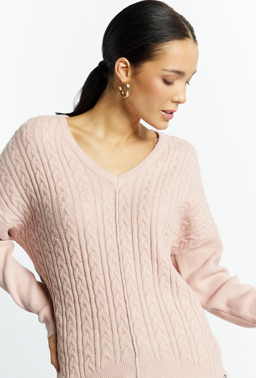 Sweter damski ze splotem