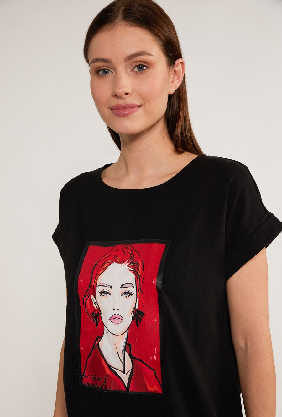 T-shirt damski z ciekawym wzorem