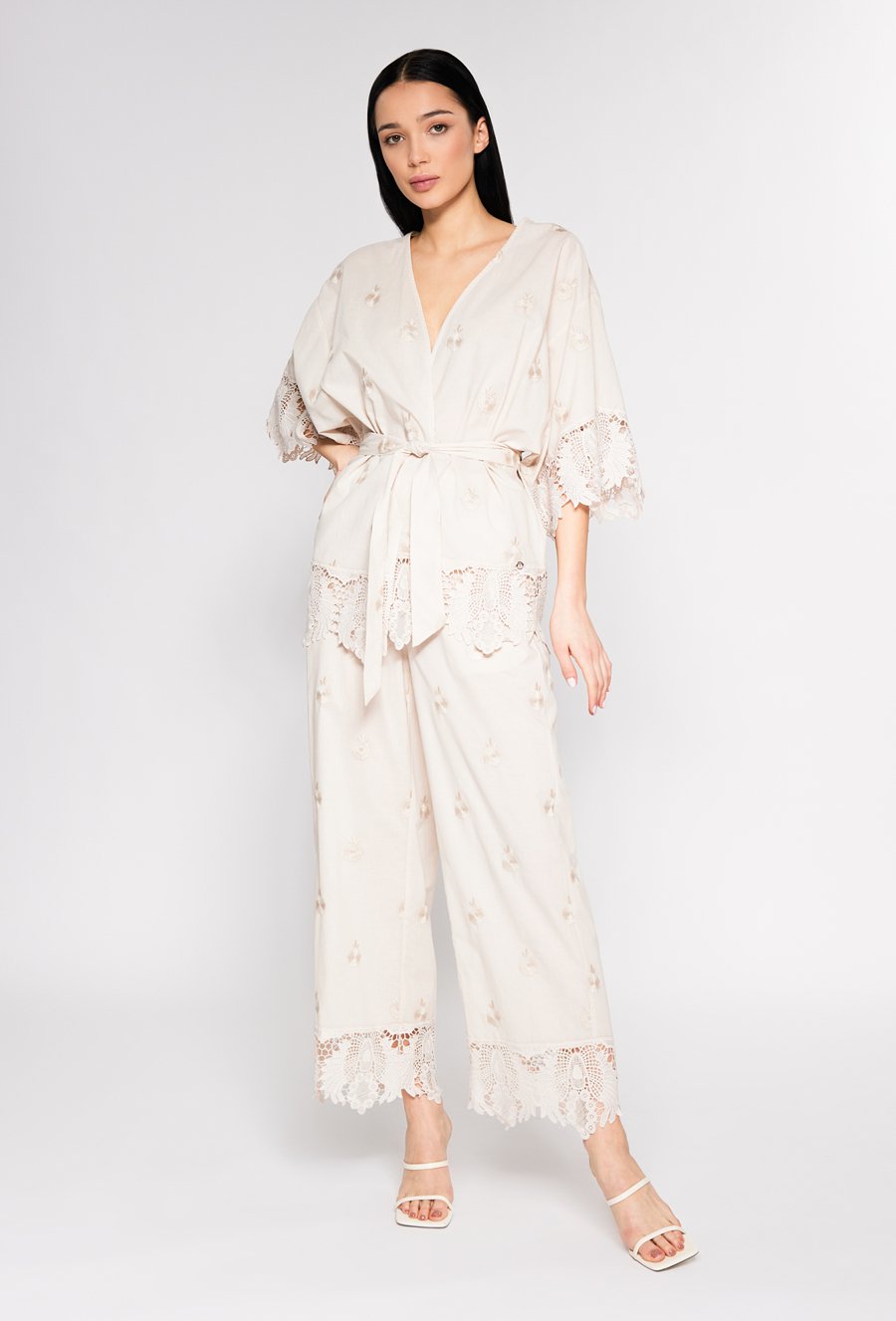 Narzutka typu kimono