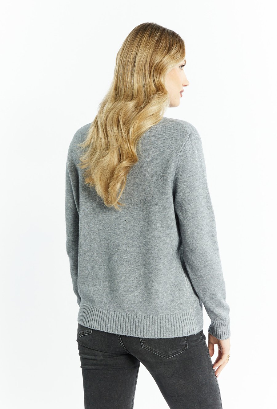 Sweter z miękkiej dzianiny