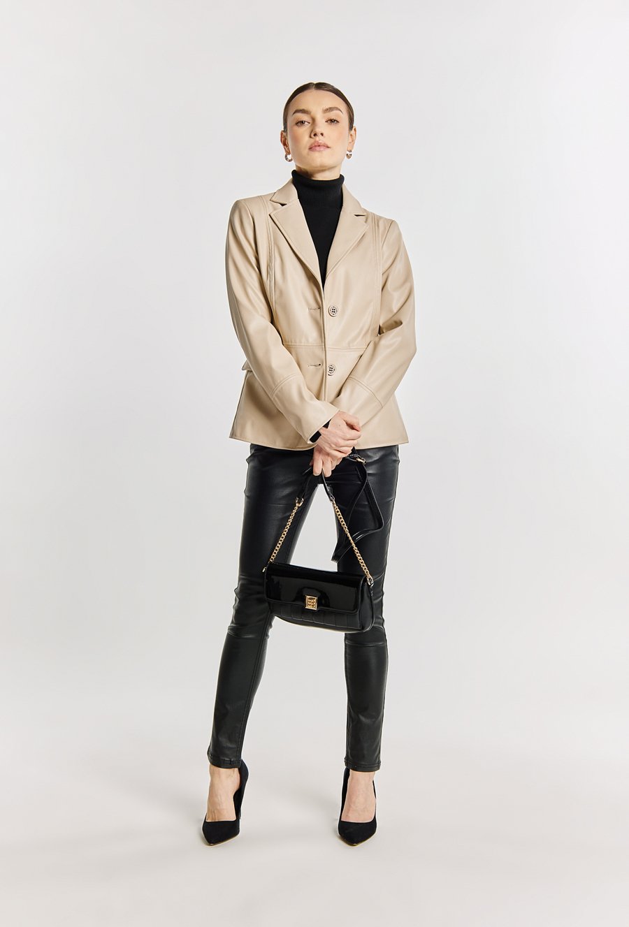 Mała kopertowa torba damska