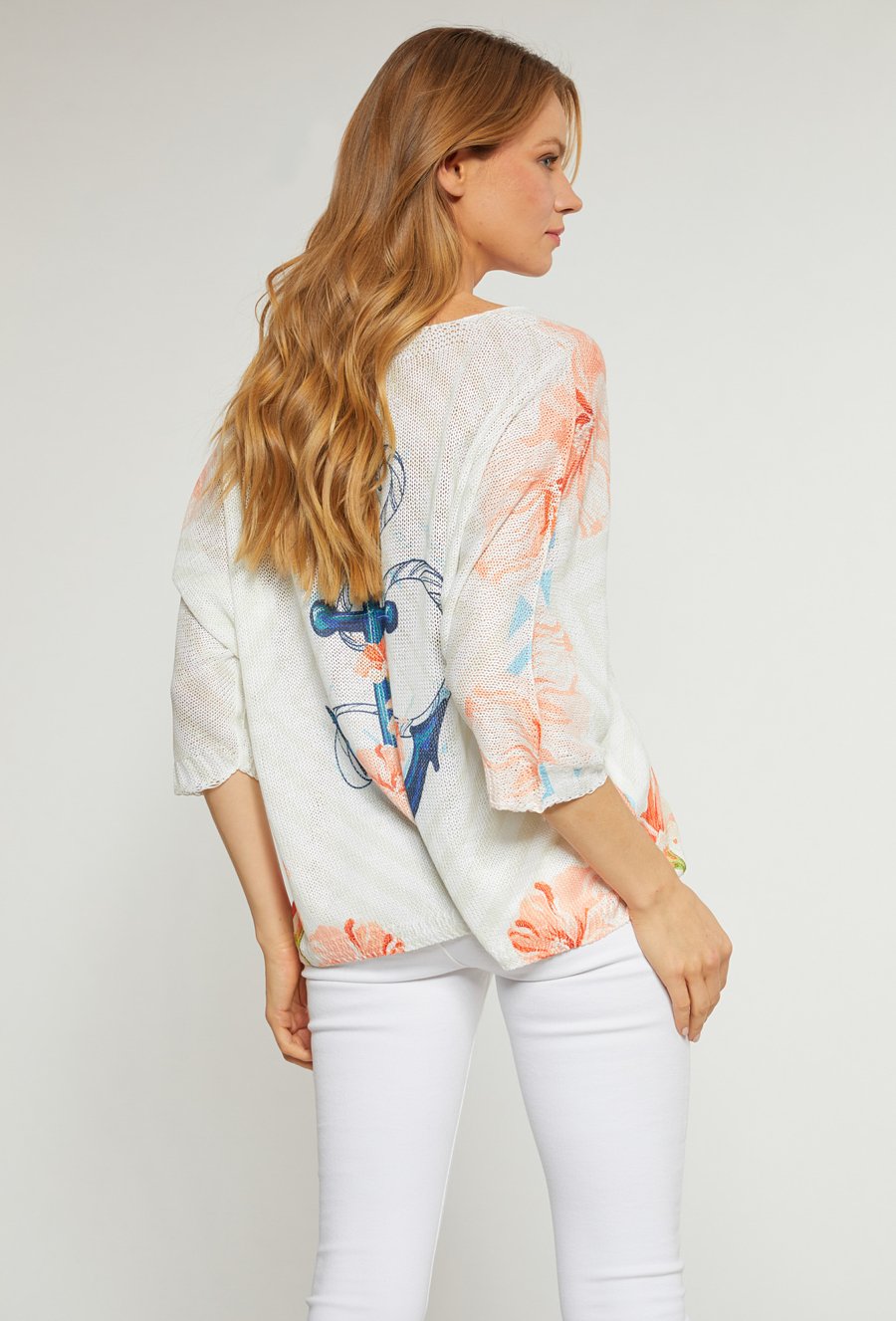 Wzorzysty sweter damski