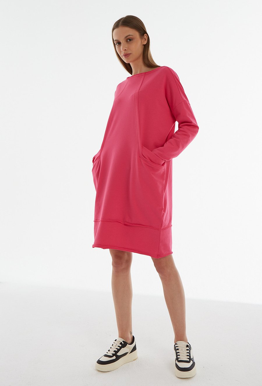 R&oacute;żowa bawełniana sukienka