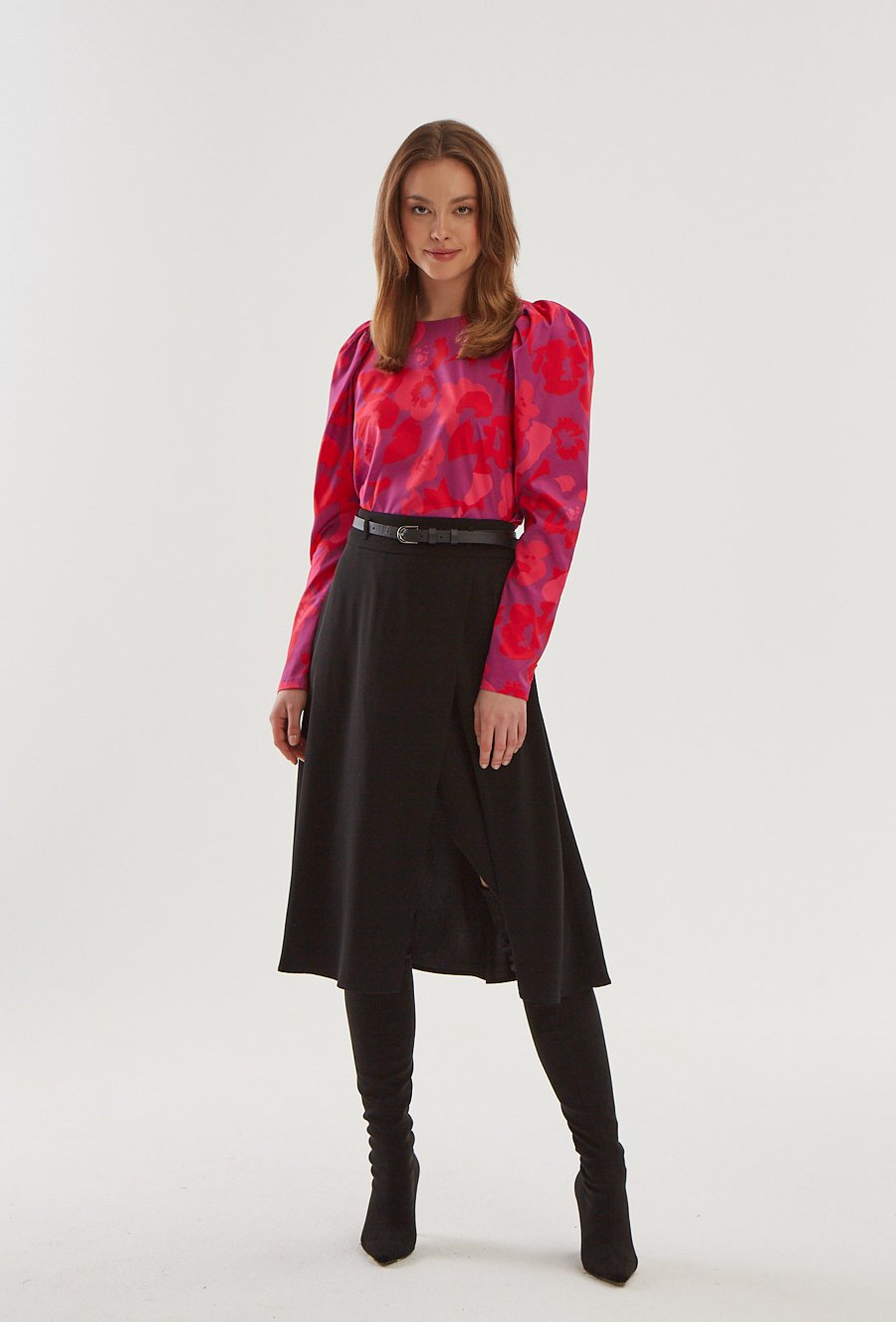 Bluzka w r&oacute;żowe kwiaty