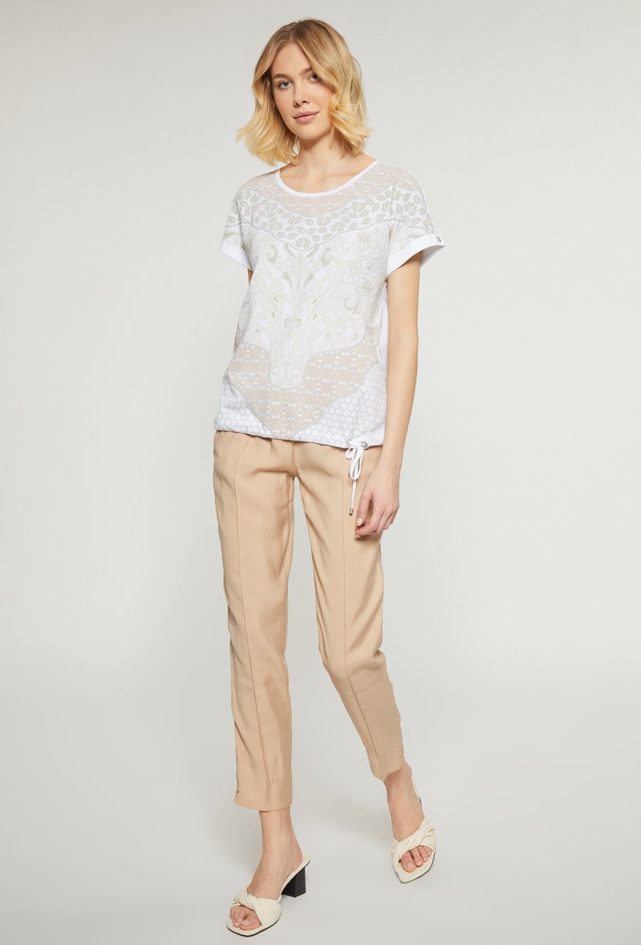 T-shirt damski z wzorem