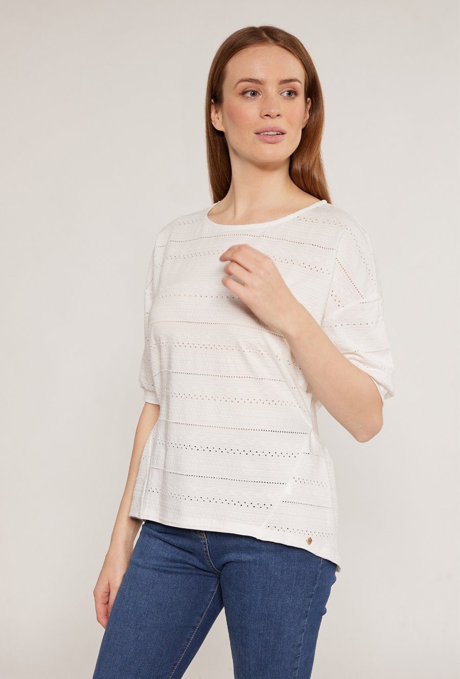 Ażurowa bluzka z wiązaniem