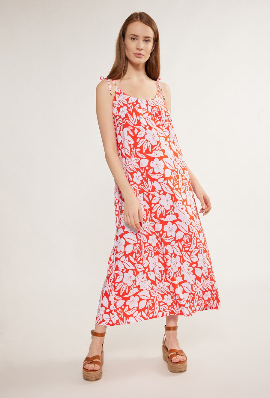 Wzorzysta sukienka maxi