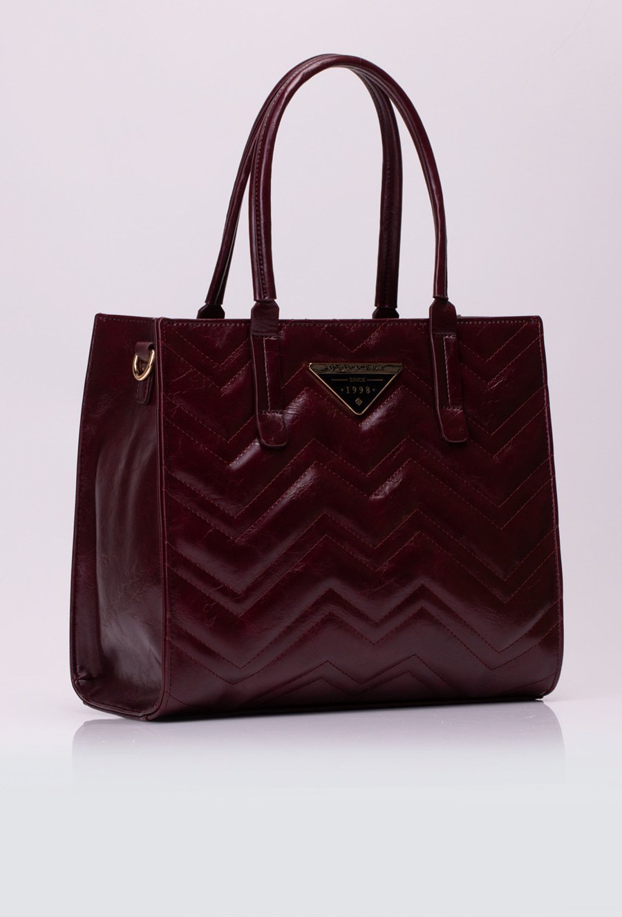 Akt&oacute;wka z wzorzystym panelem