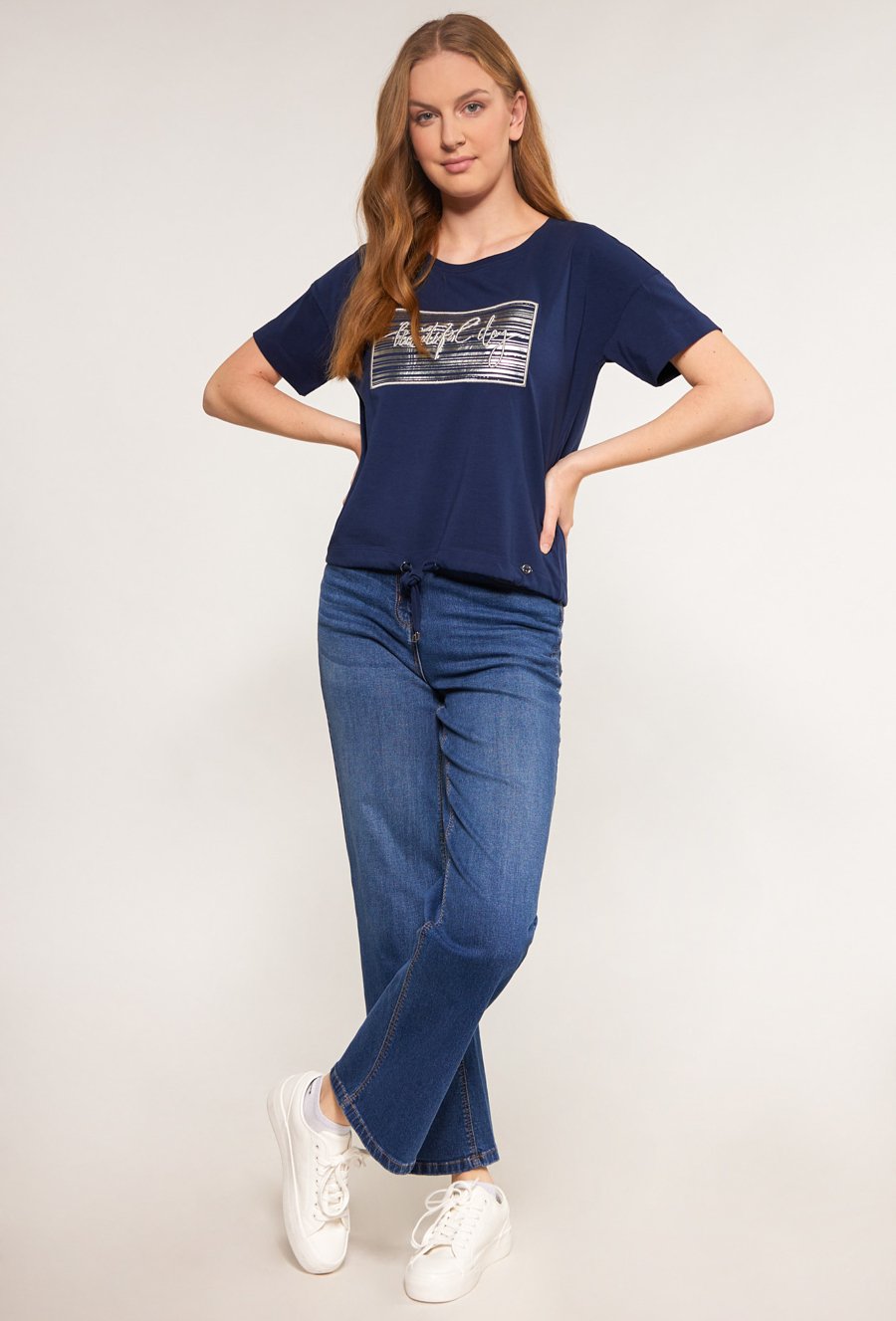 T-shirt z ozdobnym panelem