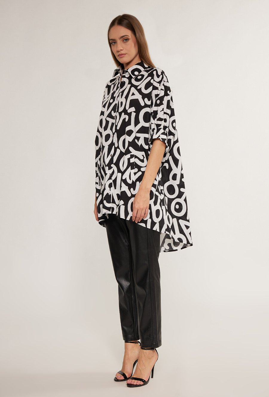 Wzorzysta, koszulowa bluzka damska