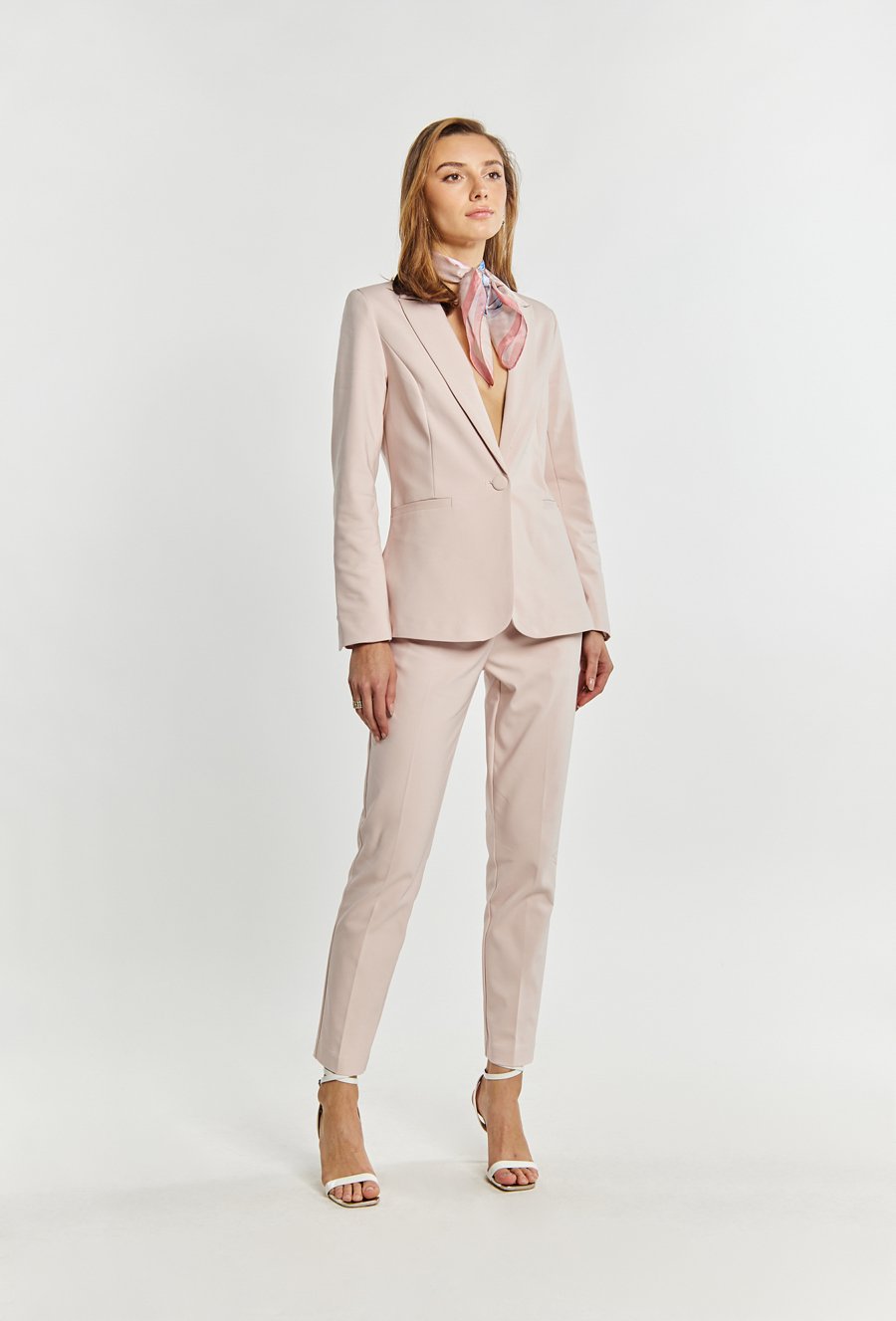 Elegancka marynarka damska