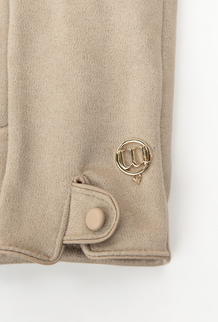 Rękawiczki damskie z ozdobnym guzikiem