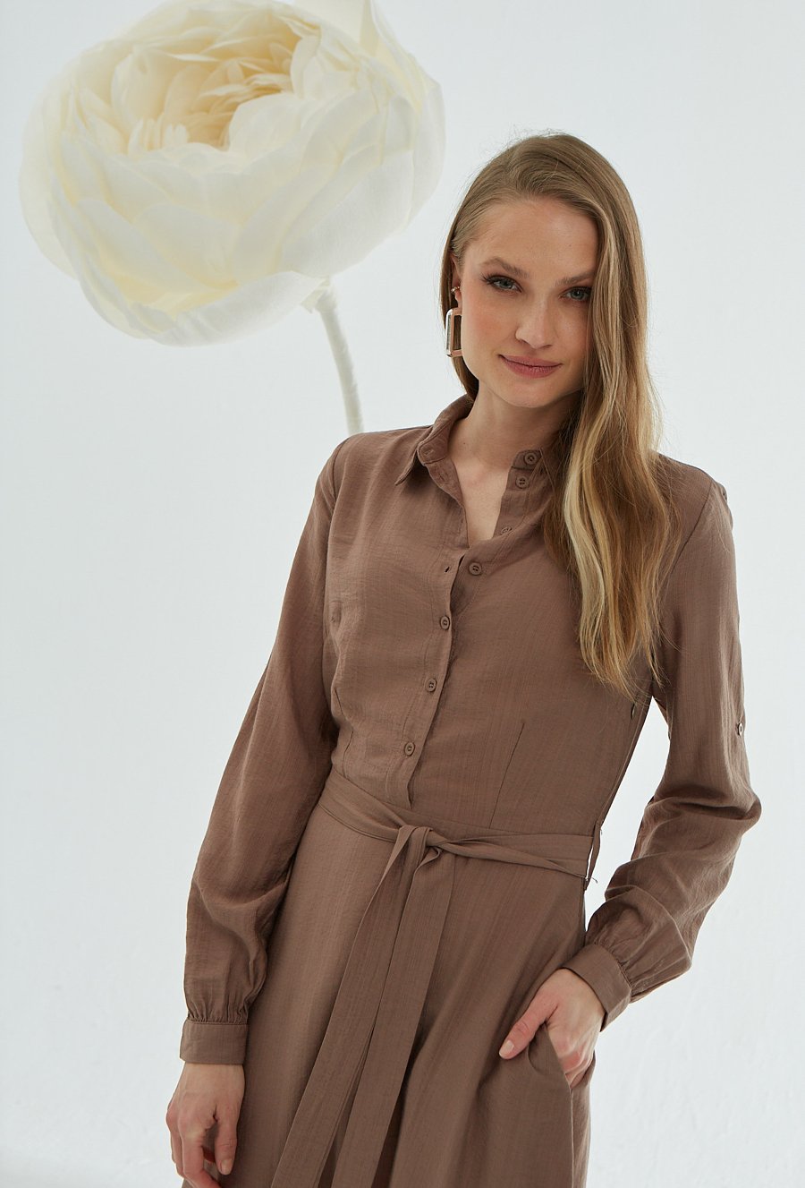 Wiskozowa szmizjerka midi