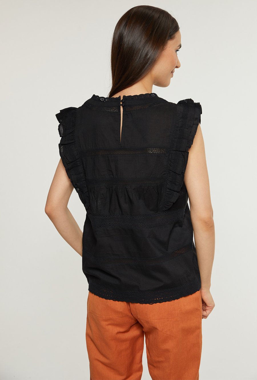 Bluzka damska z falbanką