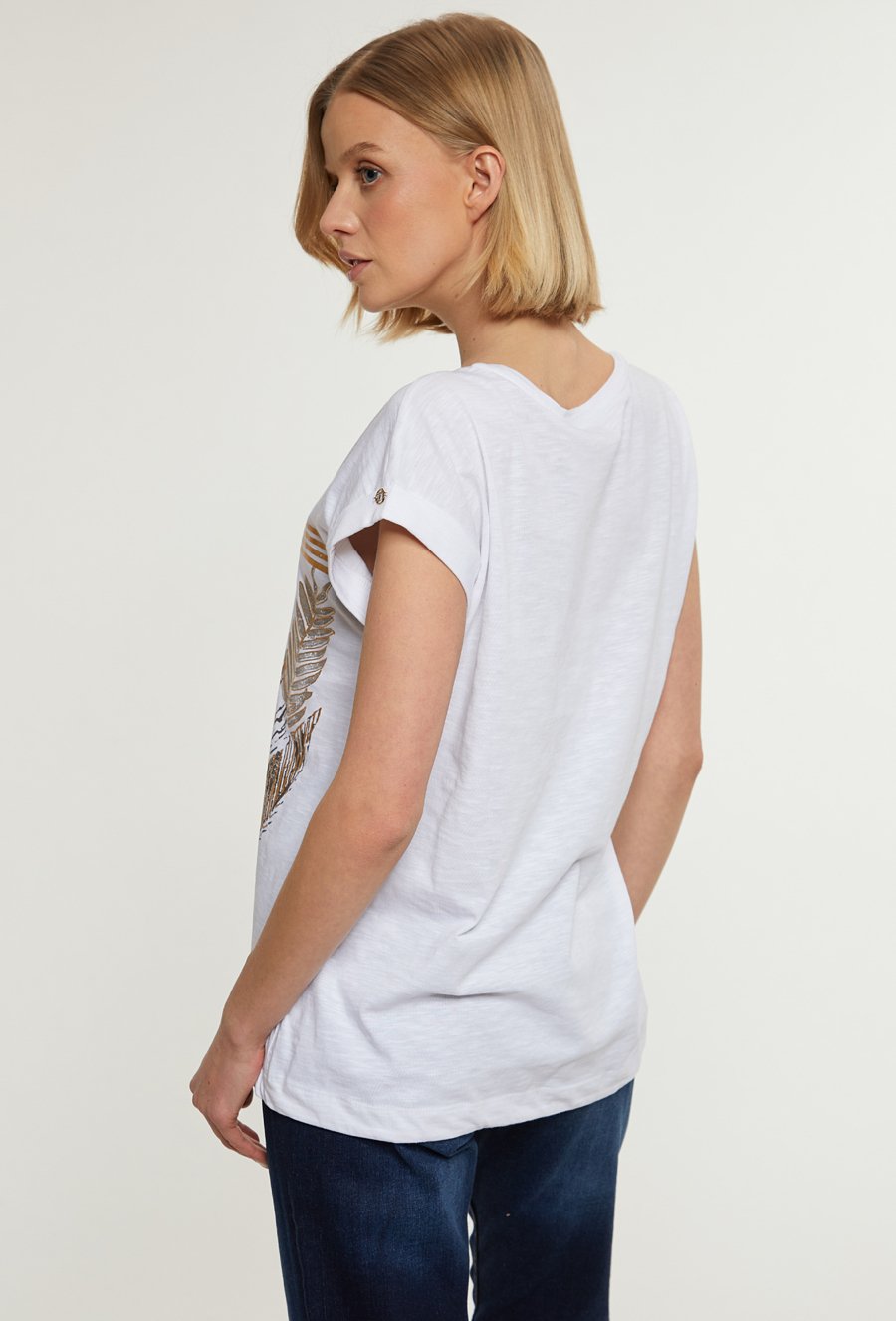 T-shirt damski z motywem liści