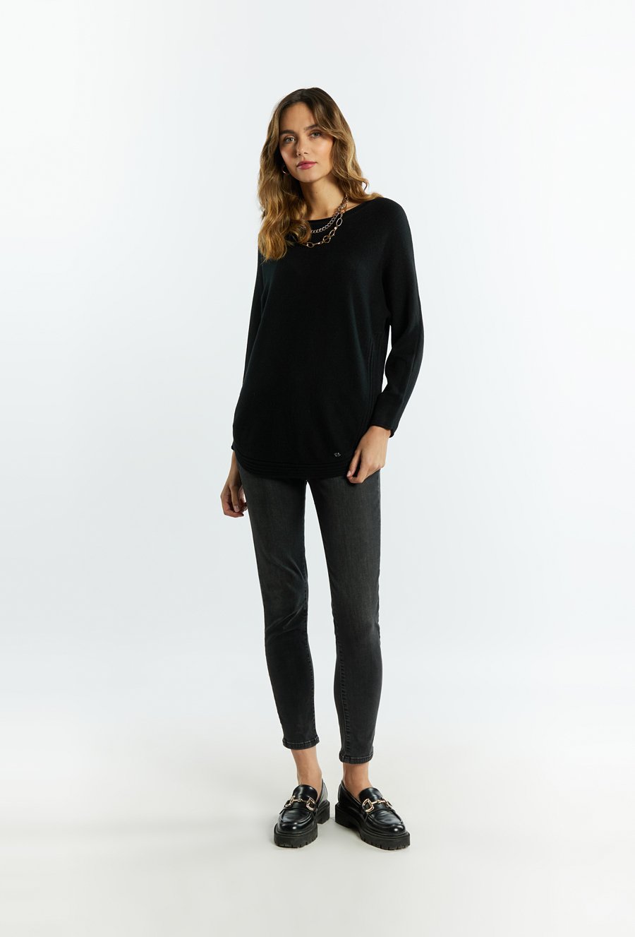 Sweter damski z wiskozy