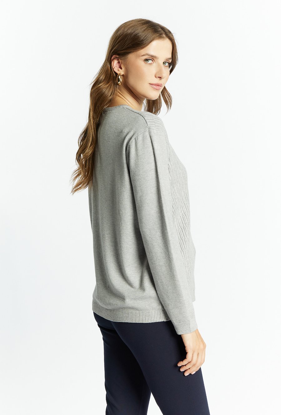 Prążkowany sweter damski