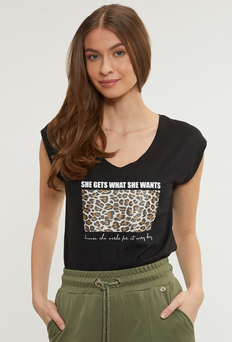 T-shirt damski z nadrukiem