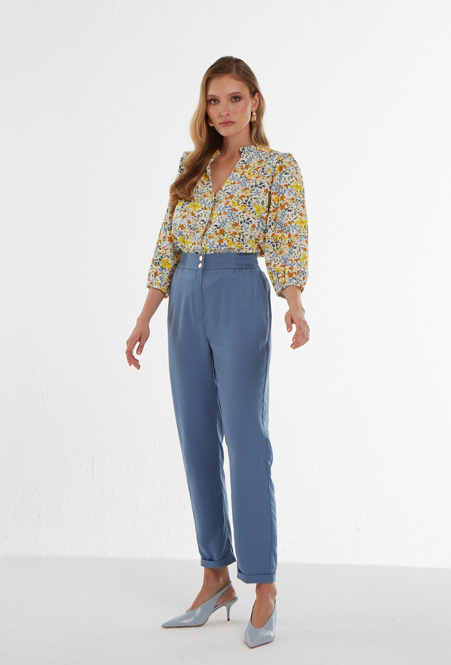 Wiskozowa koszula z falbaną