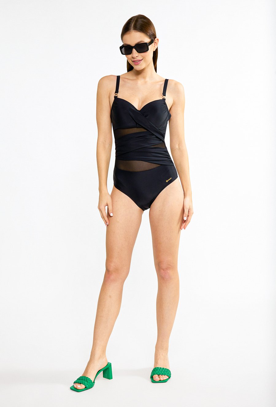 Jednoczęściowy str&oacute;j kąpielowy