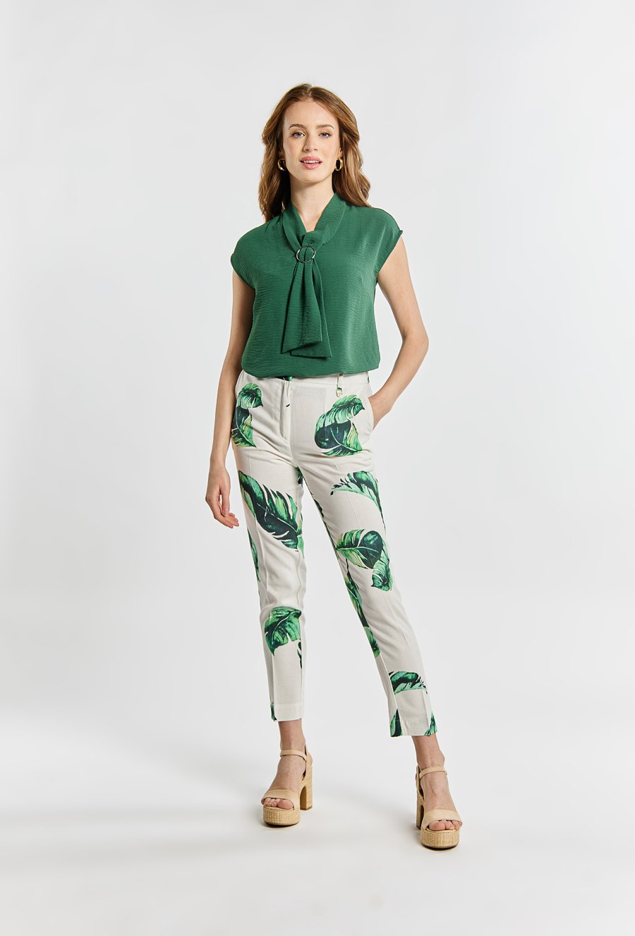 Spodnie garniturowe z domieszką lnu