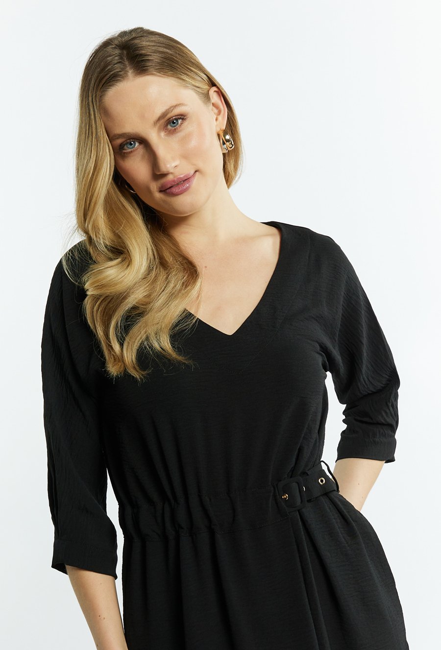 Sukienka damska ze ściągaczem