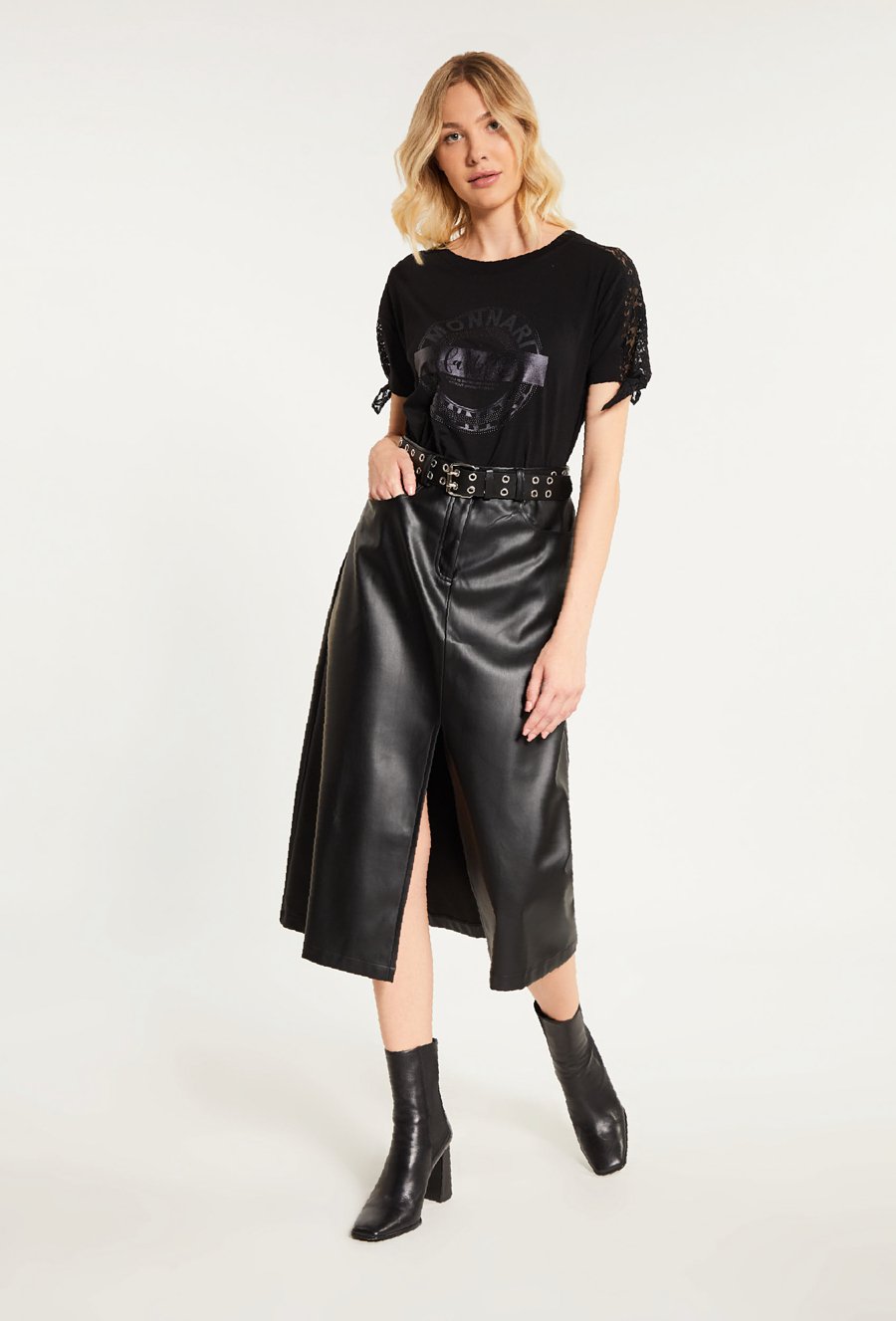 Sp&oacute;dnica midi z imitacji sk&oacute;ry