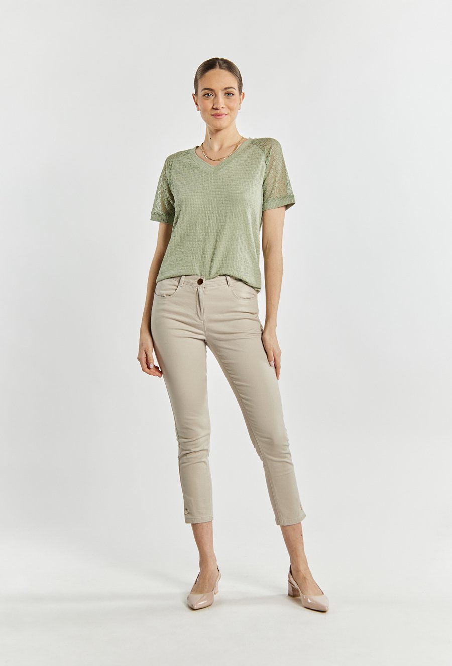 Bluzka damska z kr&oacute;tkim rękawem