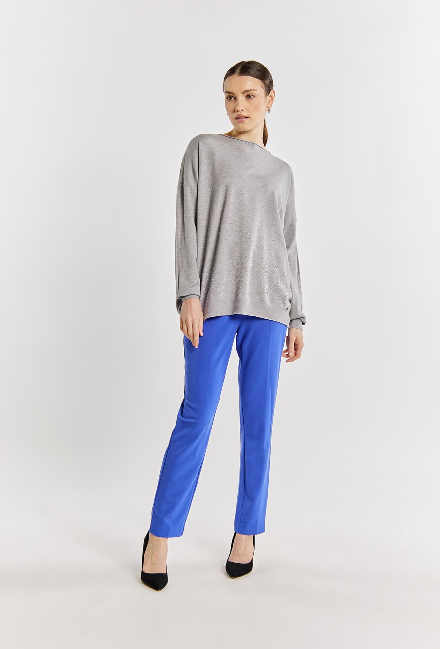 Sweter damski z dżetami