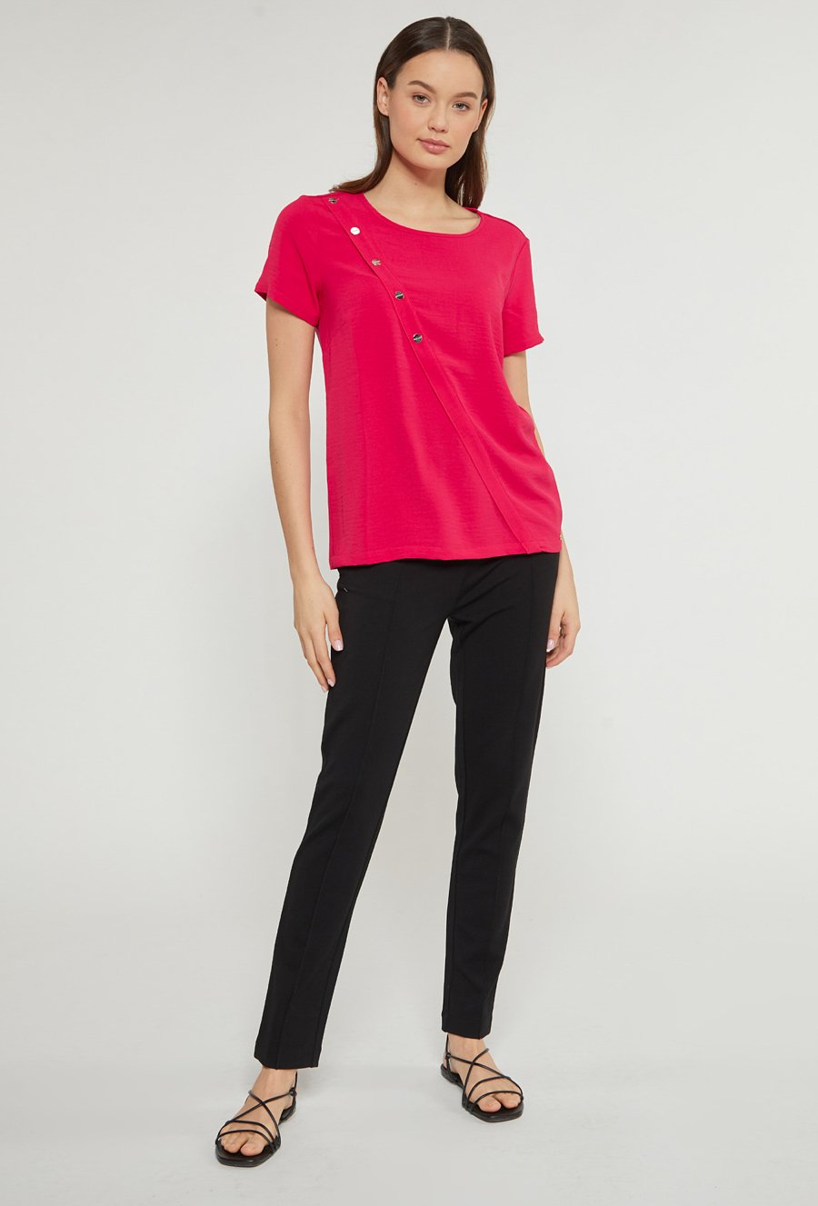 Bluzka damska z aplikacją