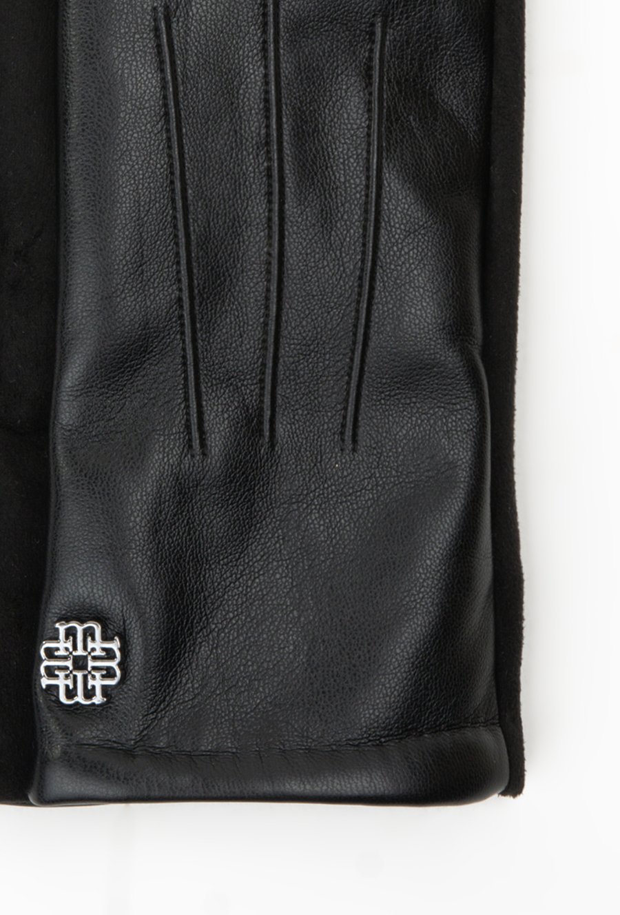 Rękawiczki z haftem