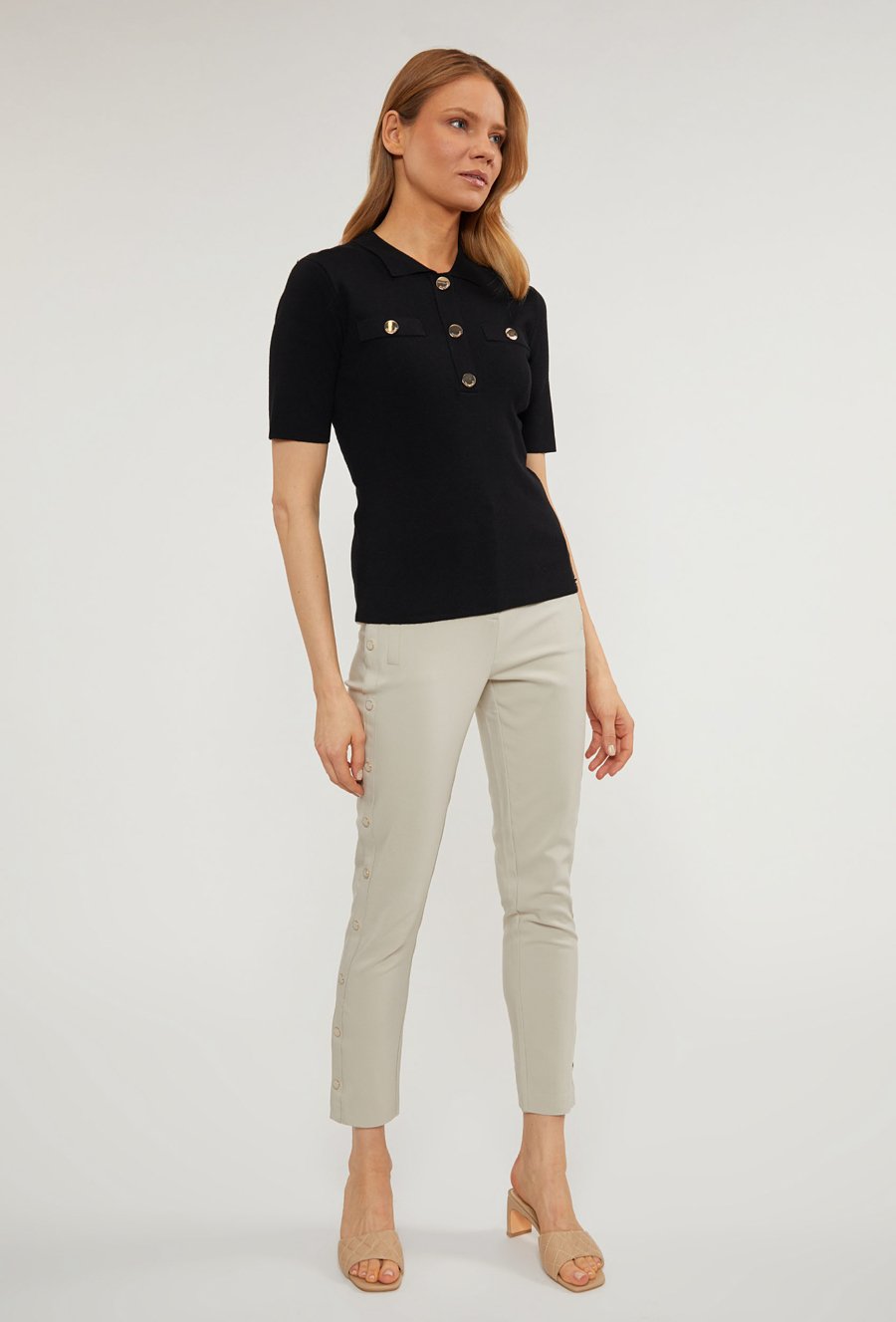 Wiskozowy sweter z kr&oacute;tkim rękawem