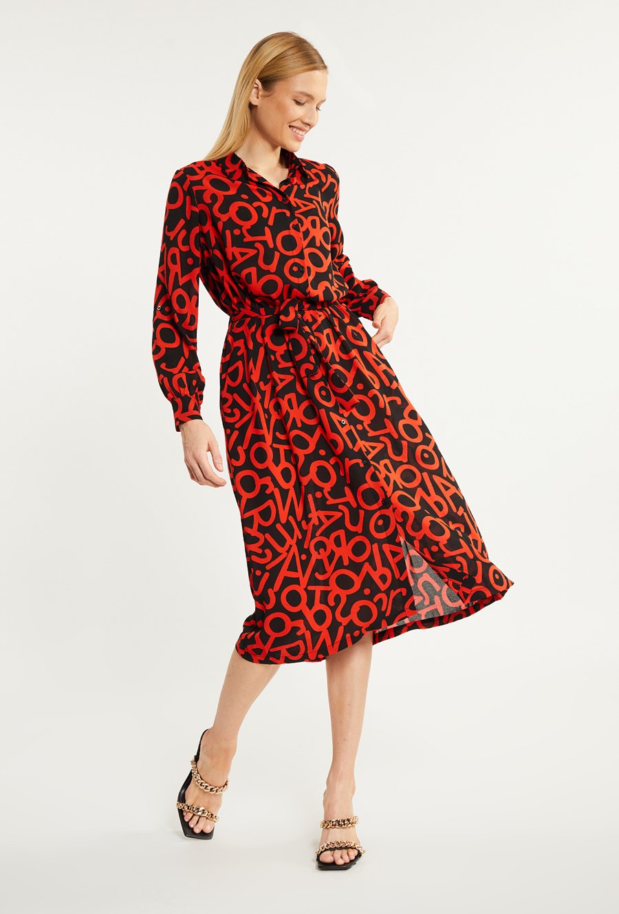 Wzorzysta szmizjerka damska z paskiem