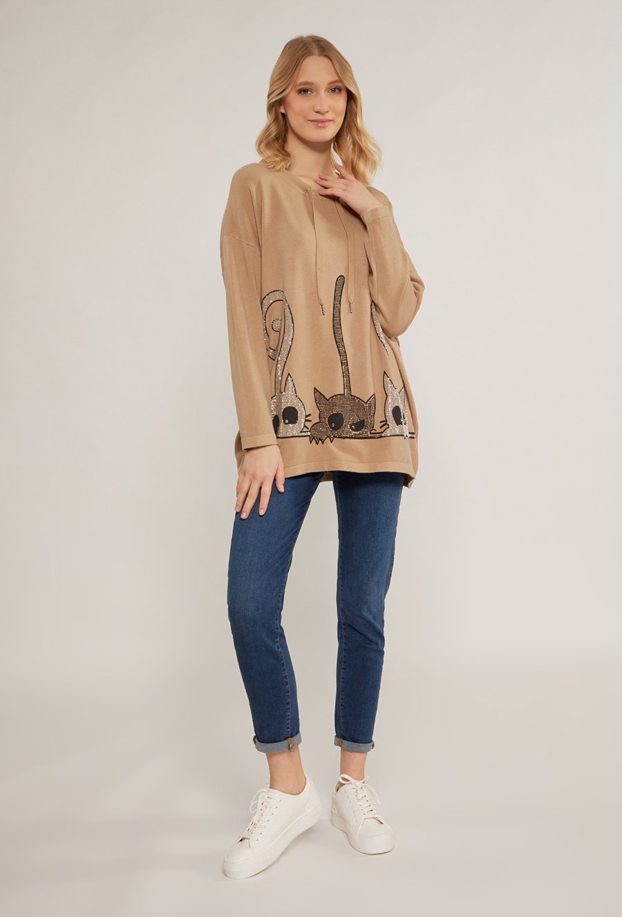 Sweter damski z kotami