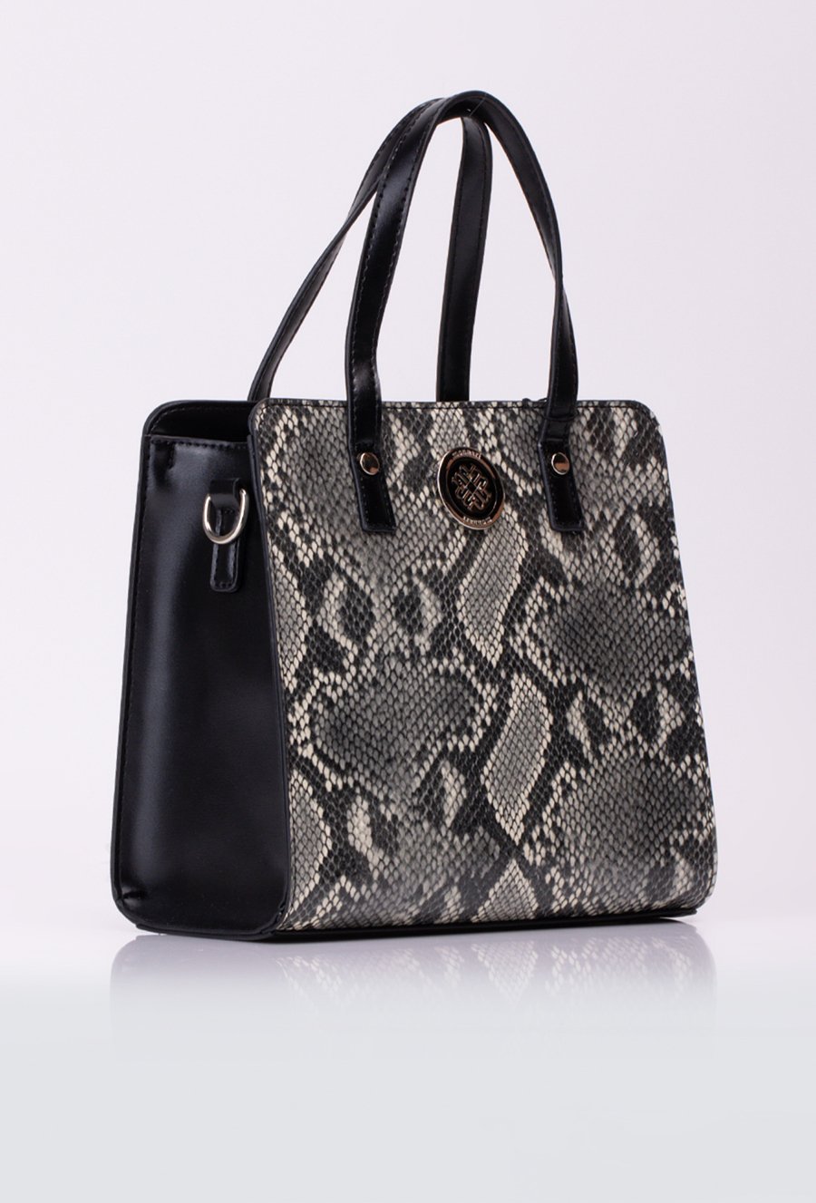 Elegancki kuferek z zwierzęcym printem