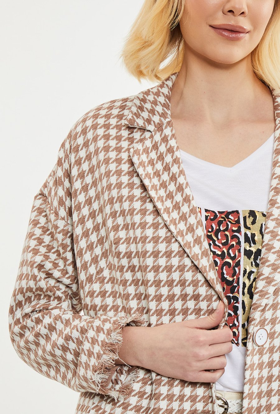 Klasyczny płaszcz damski