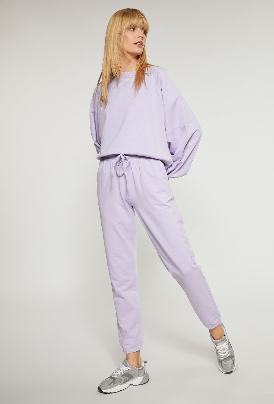 Dresowe spodnie damskie