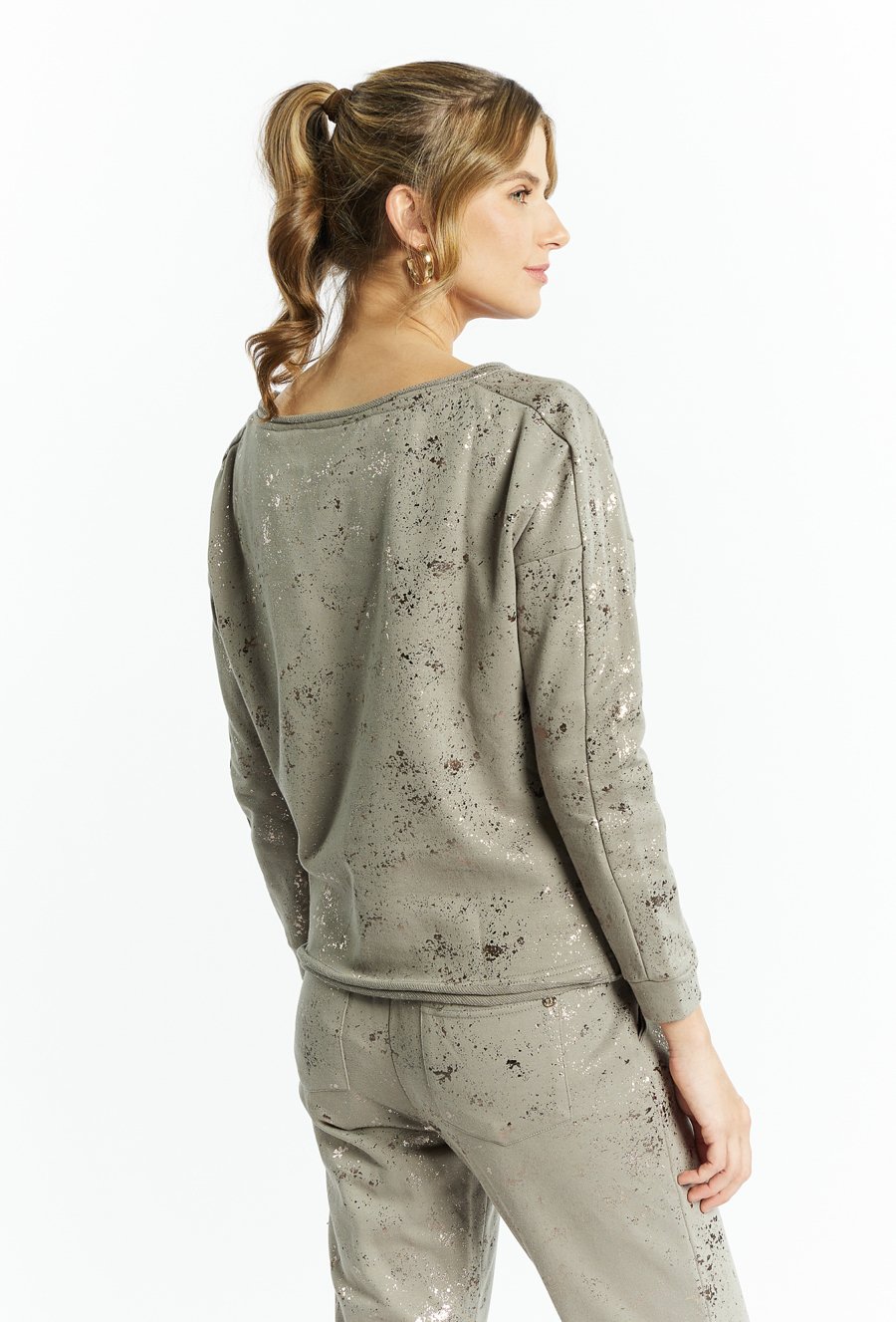 Bluza damska o swobodnym fasonie